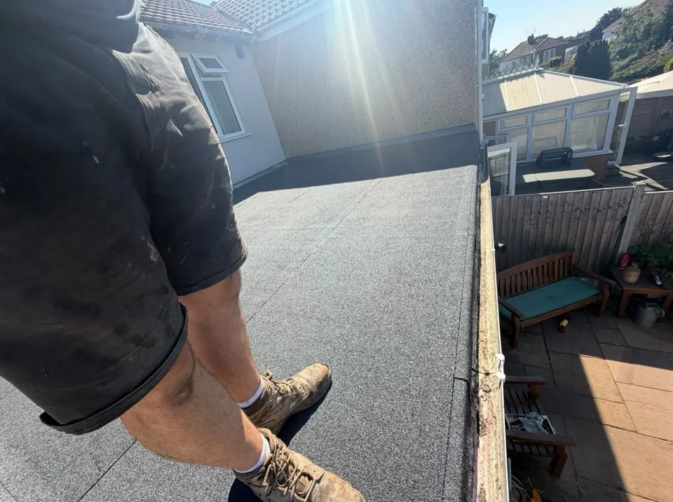 New mineral felt flat roof